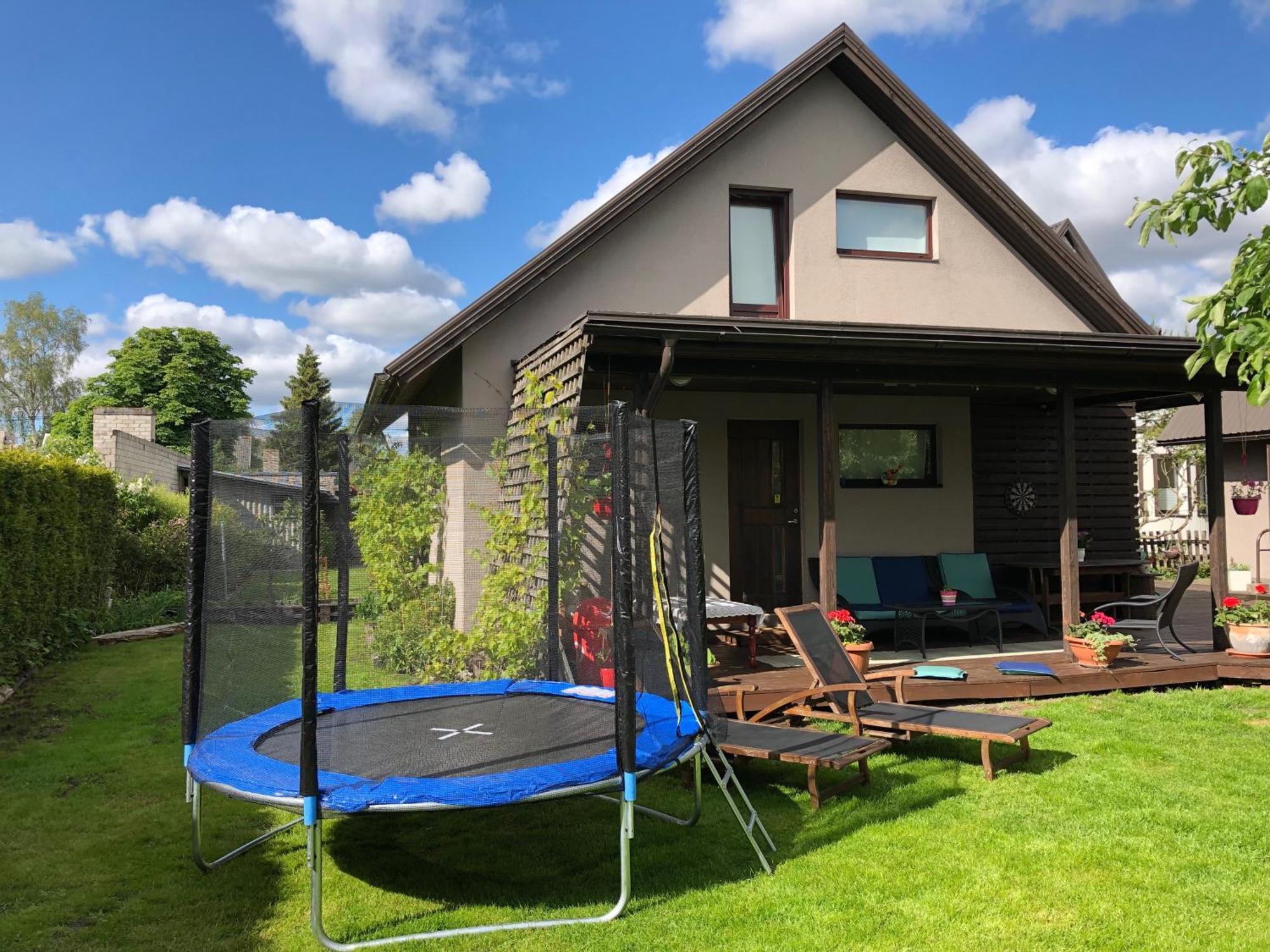 Mooni Cottage Parnawa Zewnętrze zdjęcie